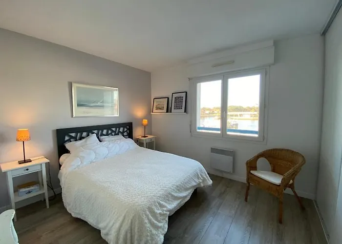 Lumineux 3 A 400m Des Plages Avec Parking Et Wifi - Fr-1-413-113 *